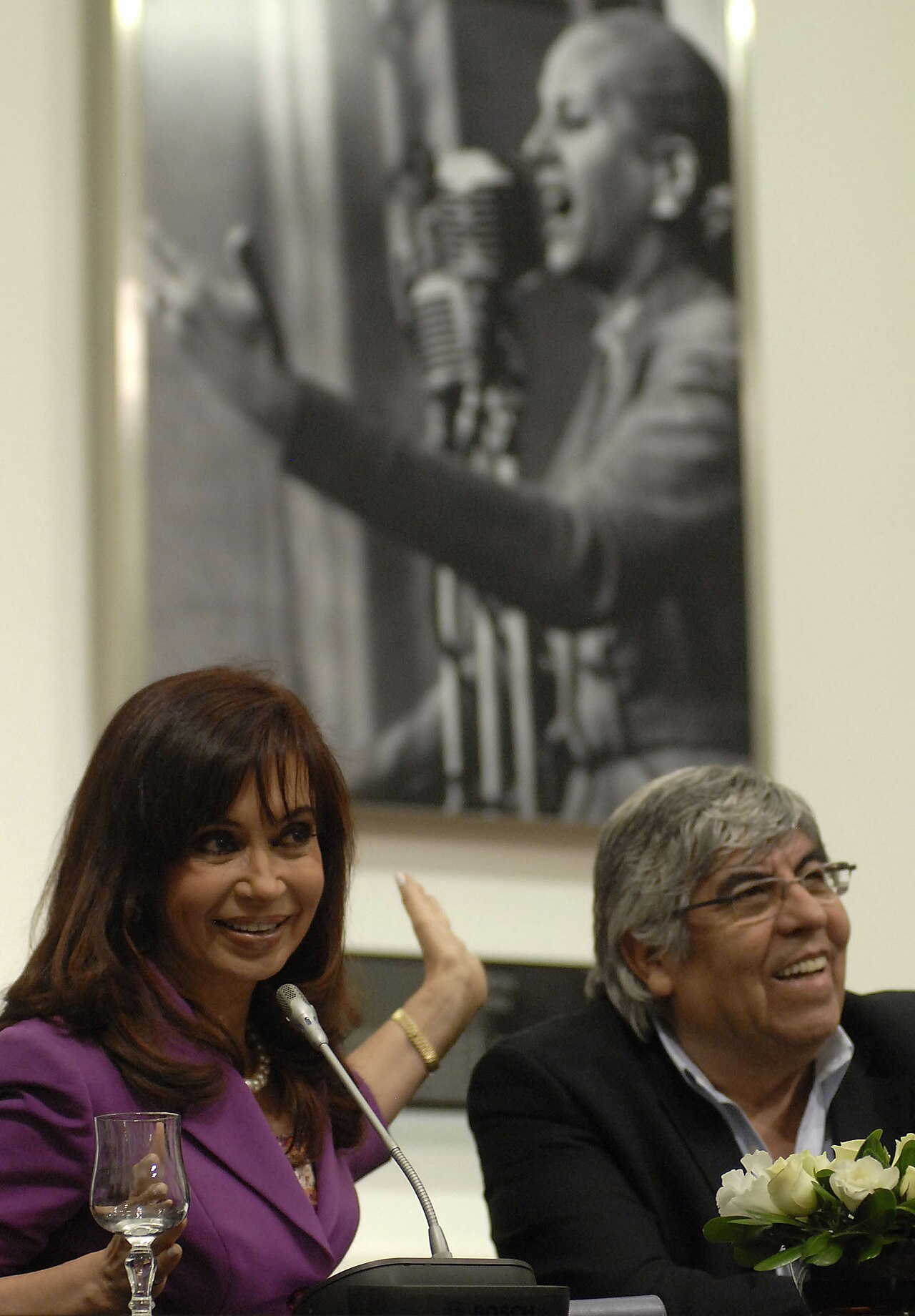Cristina, Moyano y Evita