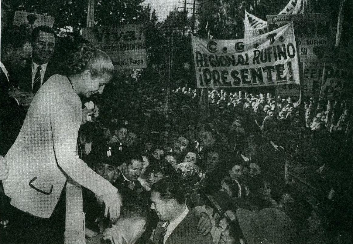 Eva peron presente